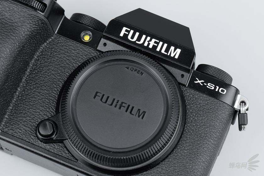 輕奢攝影的最佳出行裝(zhuāng)備 富士X-S10輕體(tǐ)驗